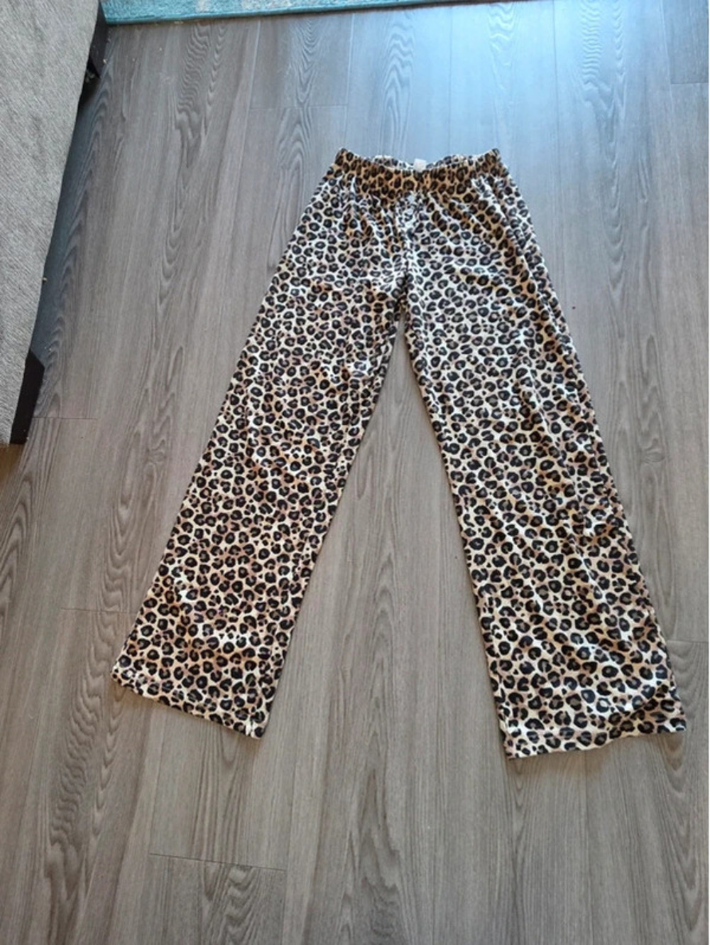 Leopard Print Wide Leg Lounge Pants Size Small